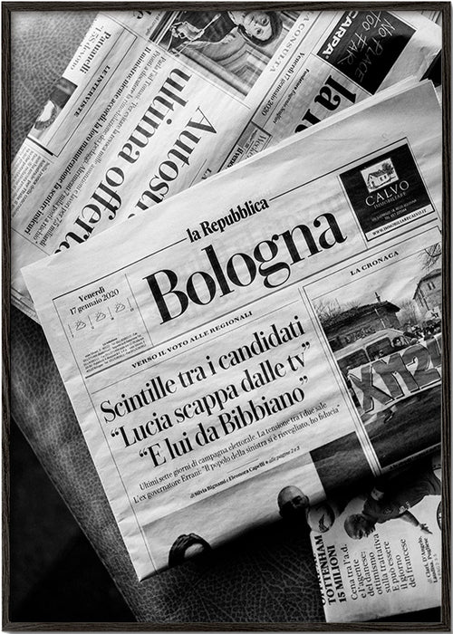Sztuka miasta z czarno-białą okładką gazety – Black Frame