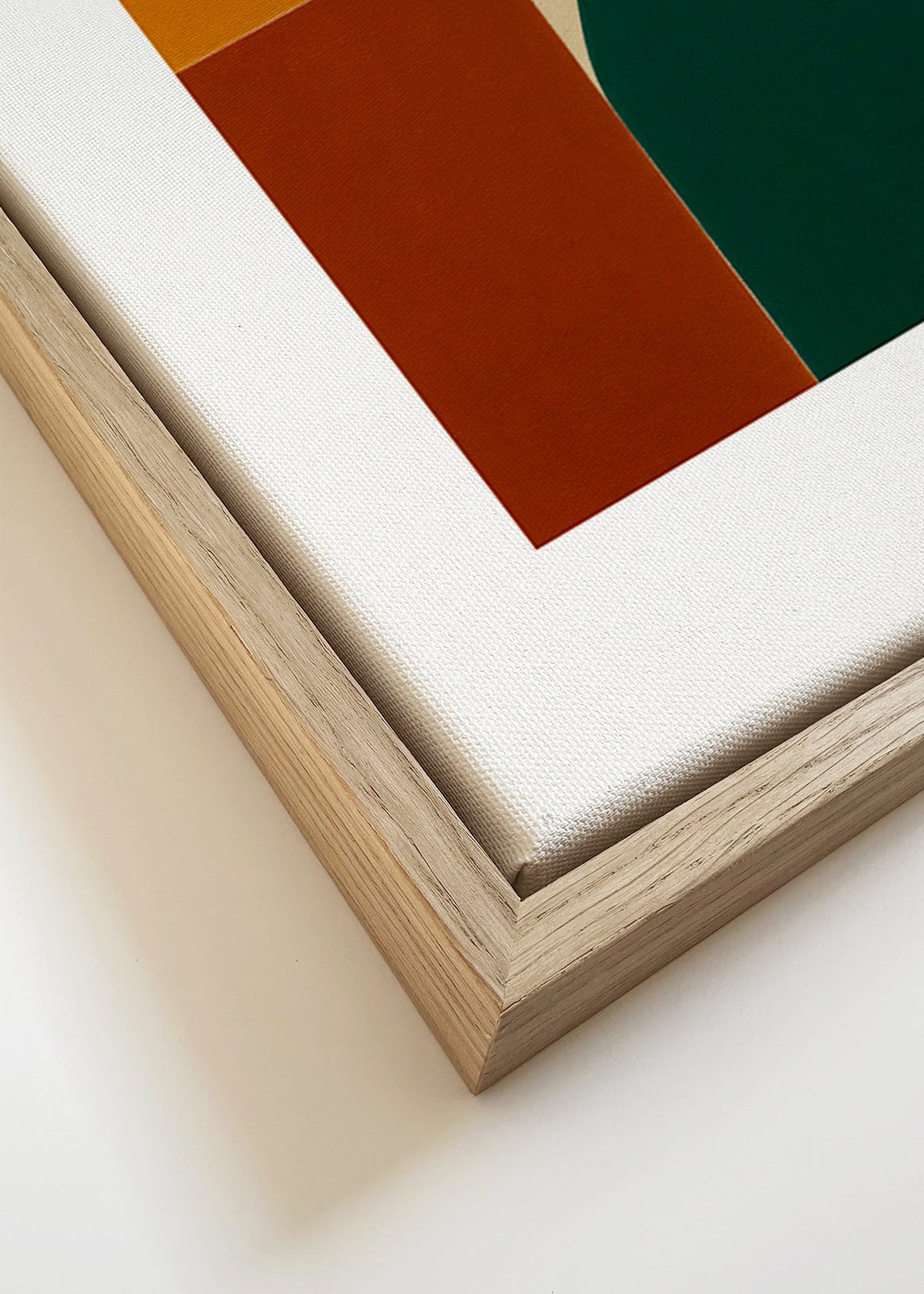 Plakat geometryczny z zielonym łukiem i okerowymi blokami – Canvas detail
