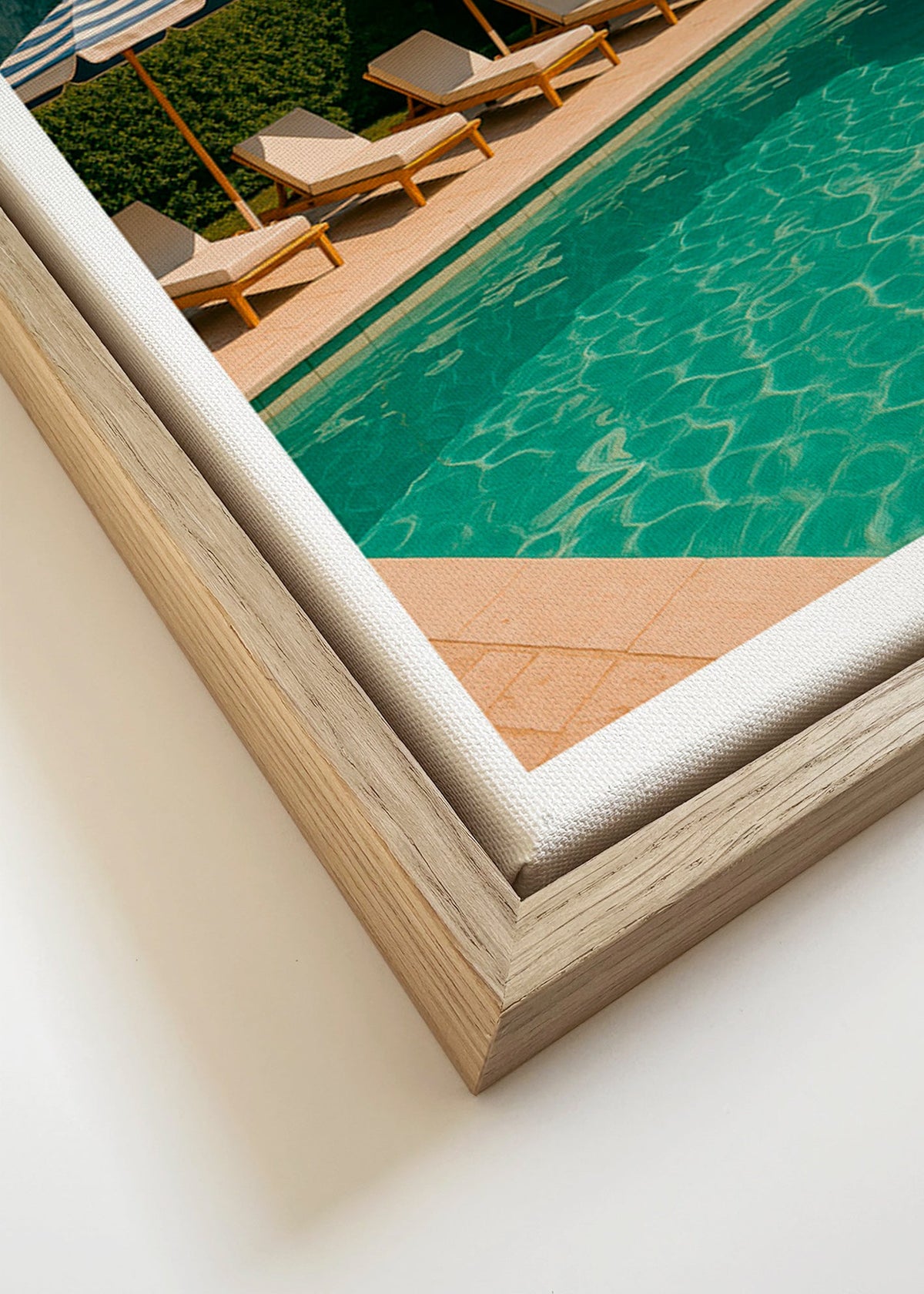 Fotografia basenu z pasiastymi parasolami – Canvas detail