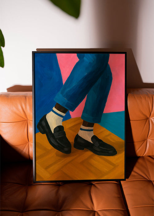 Ilustracja loafersów z paskowanymi skarpetami – Product1