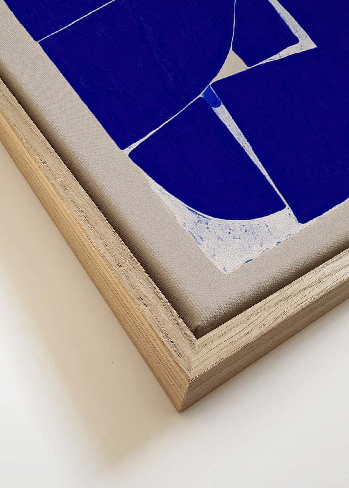 Obraz abstrakcyjny z niebieskimi blokami organicznymi – Canvas detail