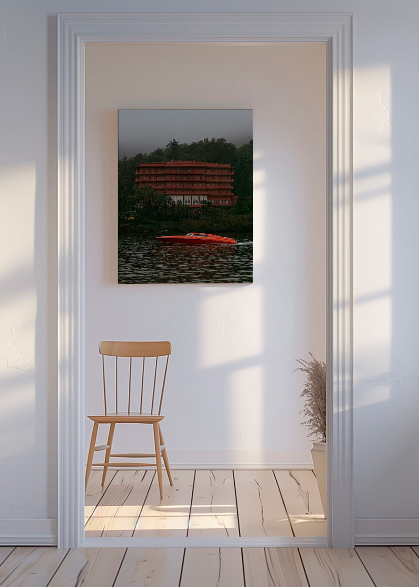 Obraz krajobrazowy: czerwony hotel i motorówka
