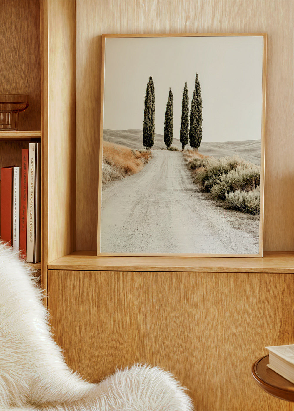 Plakat krajobrazowy z cyprysową drogą